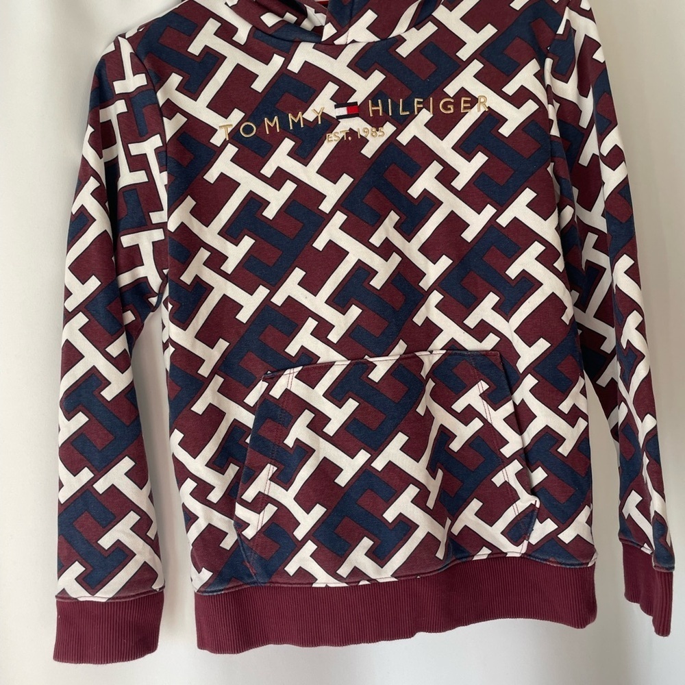Tommy Hilfiger Burgundy and Navy Patterned Hoodie Youth size 12-14 NWOT